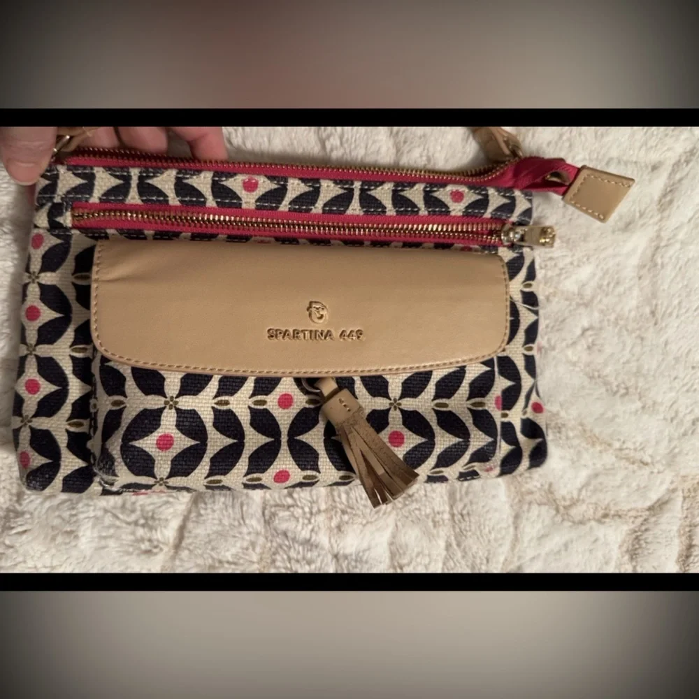 Spartina 449 Patterned Crossbody Bag - Cream and Pink - Picture 5 of 7